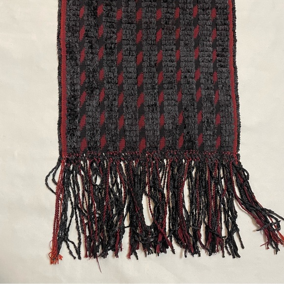 Yacan Backstrap Loom Cotton Rayon Scarf Hand Made in Guatemala - Picture 9 of 10
